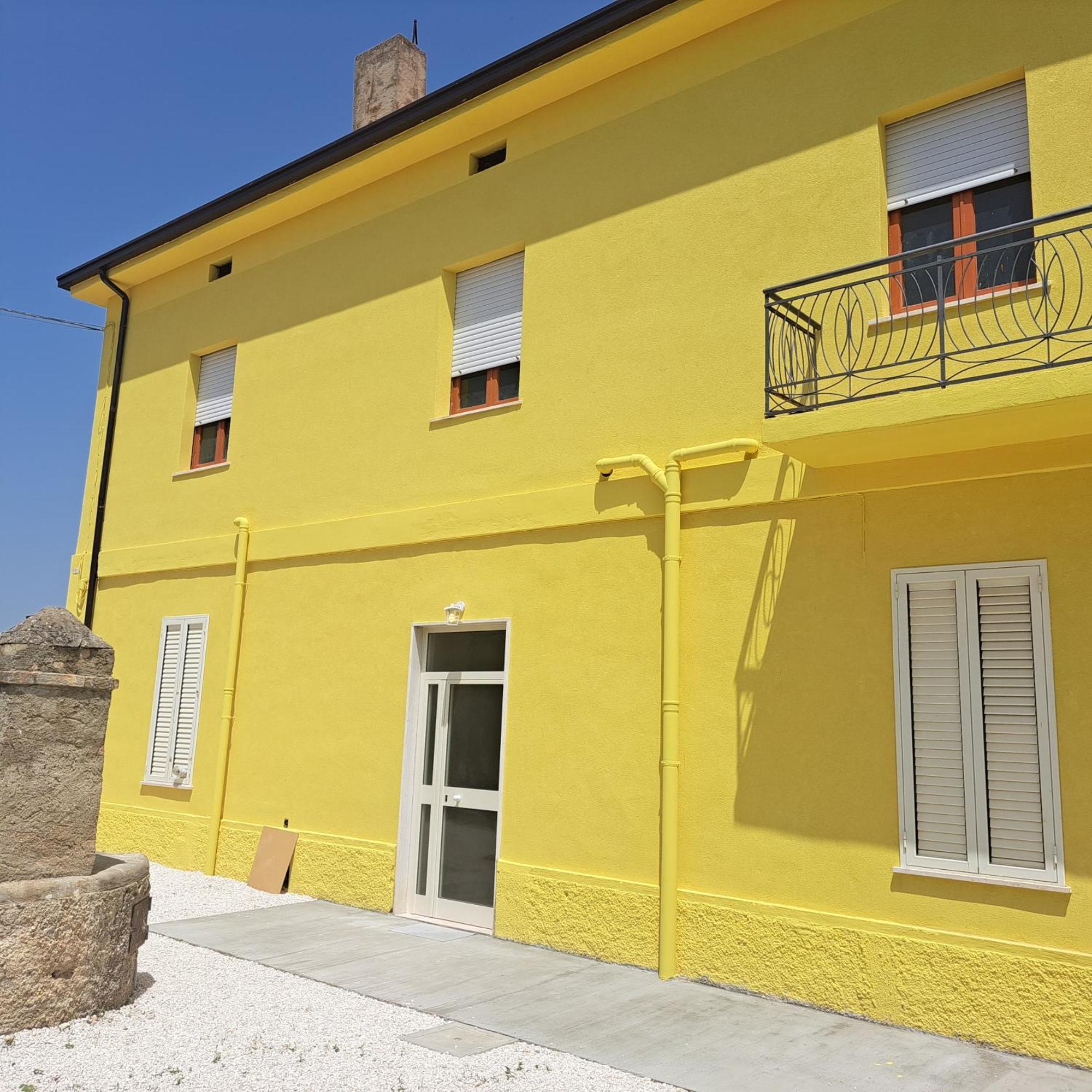 B & B Le Tre Rose Tollo Esterno foto